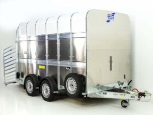 Ifor Williams Viehanhänger TA510 12×7 178×372 cm Höhe: 213 cm 3,5t Kombi/Tür-Neu